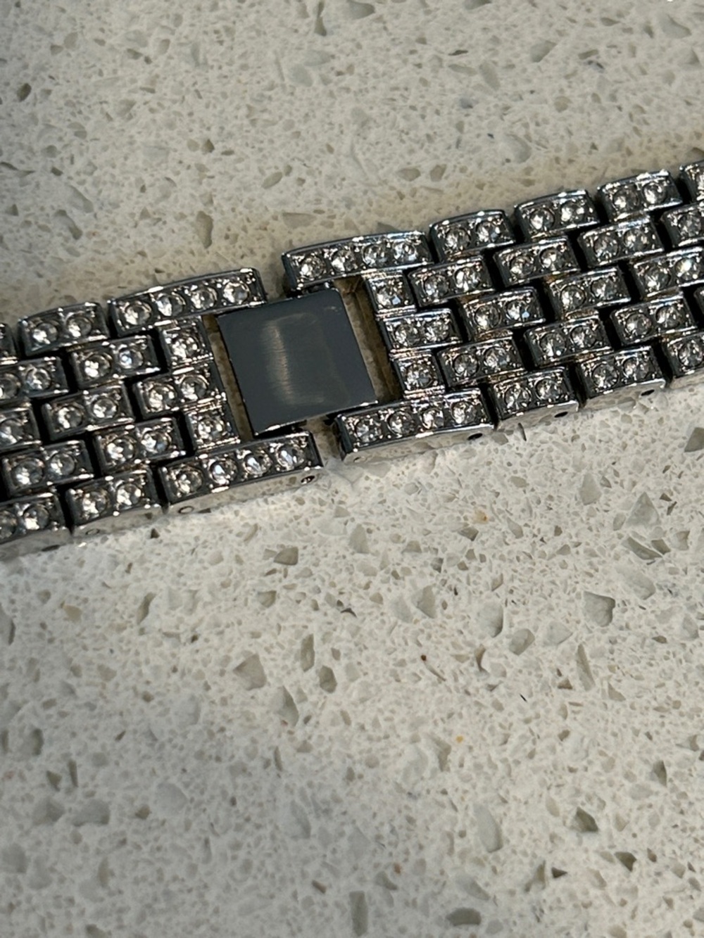 Luxe Crystal Apple Watch Bracelet ✨ Statement Jewelry Band | Silver Bling Strap - Picture 5 of 11
